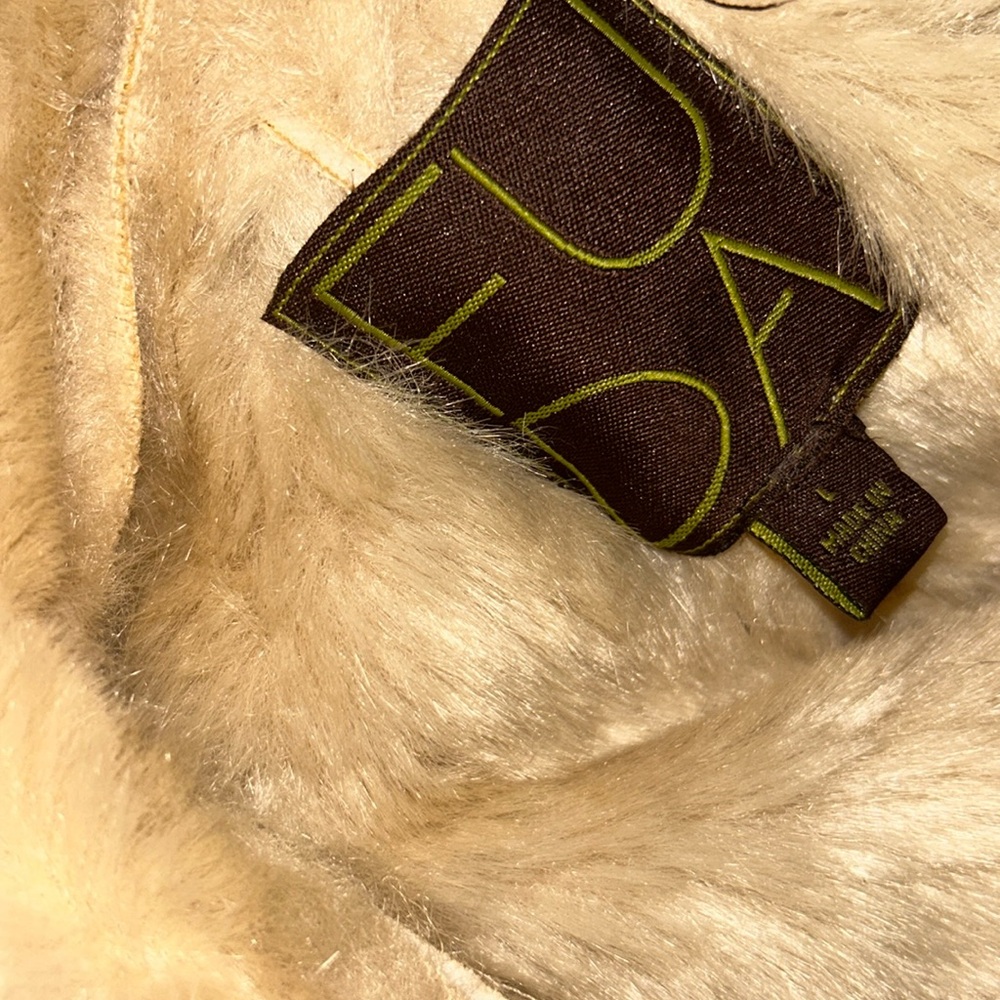 fluffy inside worn maybe twice